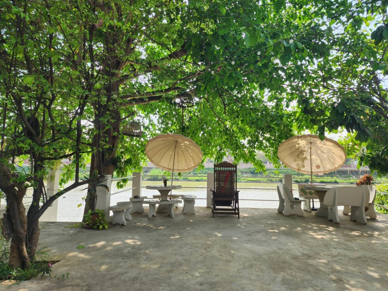 Loy Manee House Bed & Breakfast Ayutthaya Eksteriør bilde