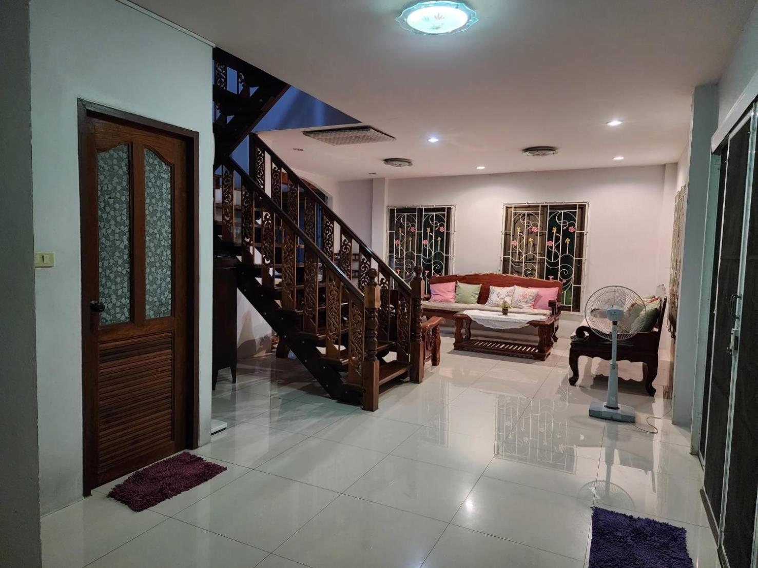 Loy Manee House Bed & Breakfast Ayutthaya Eksteriør bilde